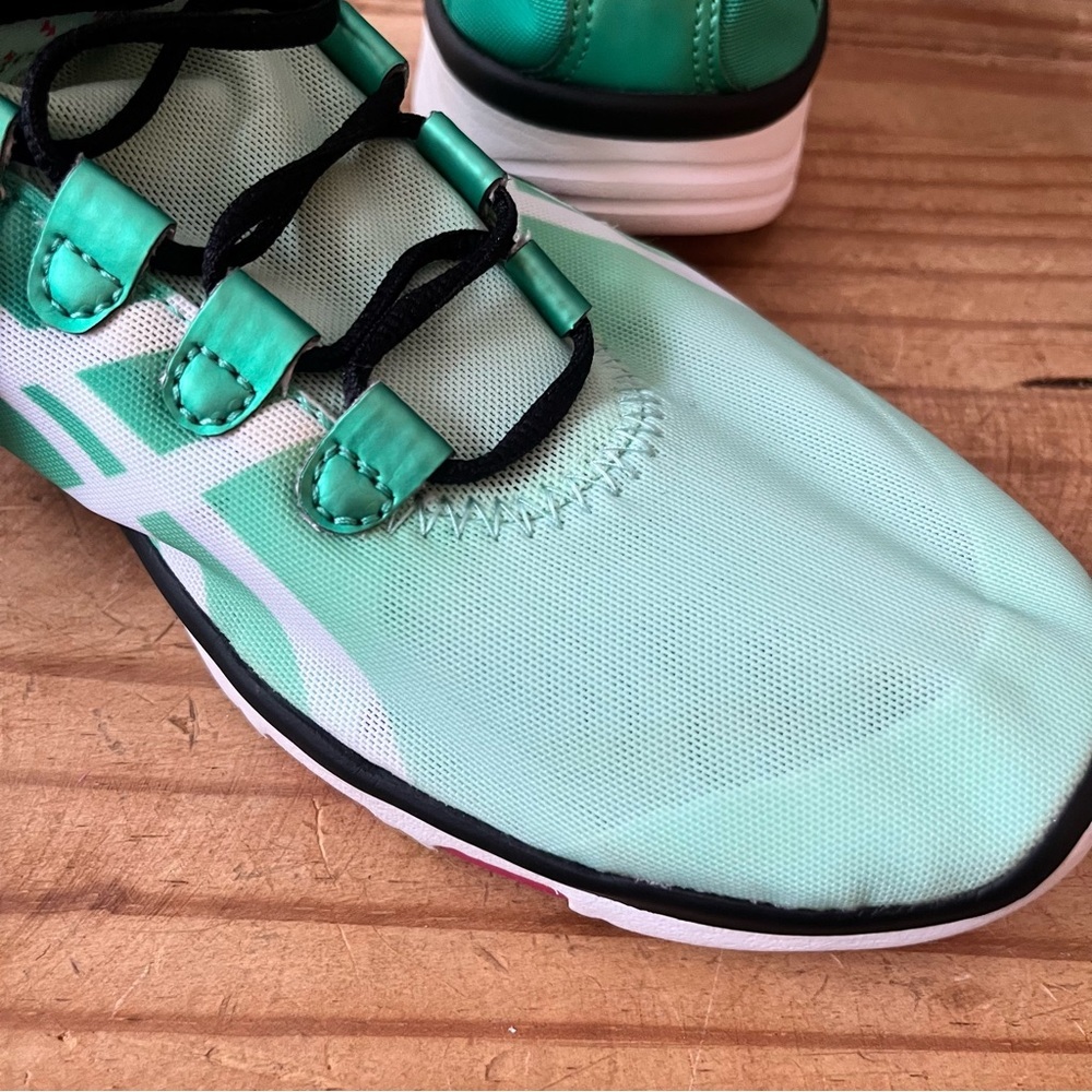 Asics Women’s NWT Gel-Fit Sana Cross Training Running Shoe Size 10 Green Pink - Picture 12 of 16